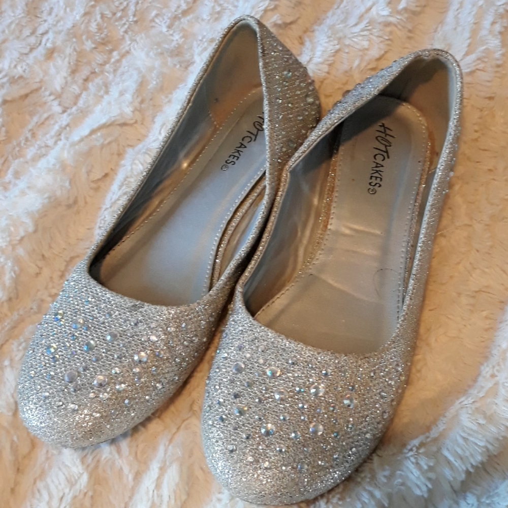 Girls dress shoes